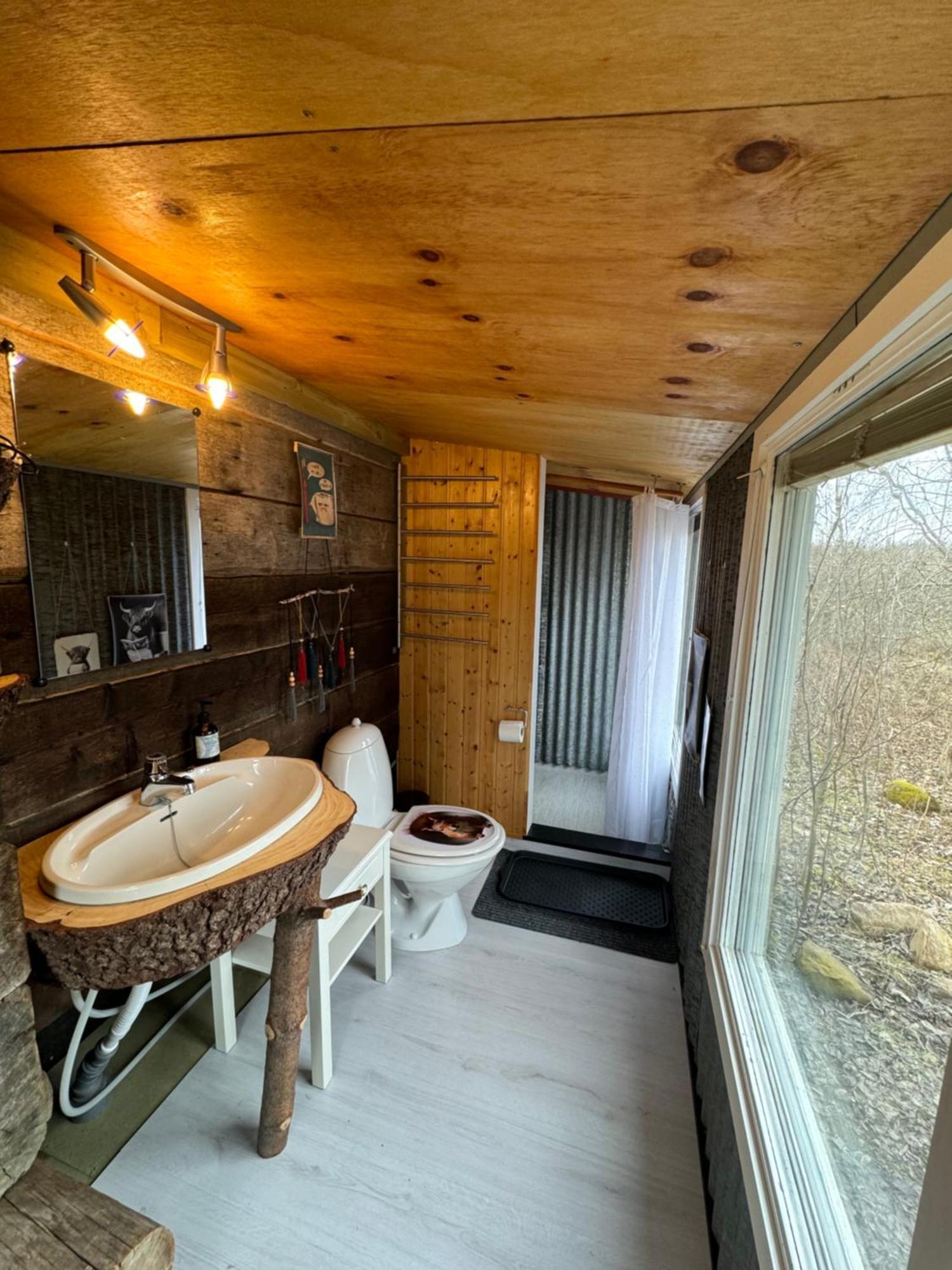 The Hideout Log Cabin- 2km To Klaraelvsbanan And Swimming Area * Munkfors