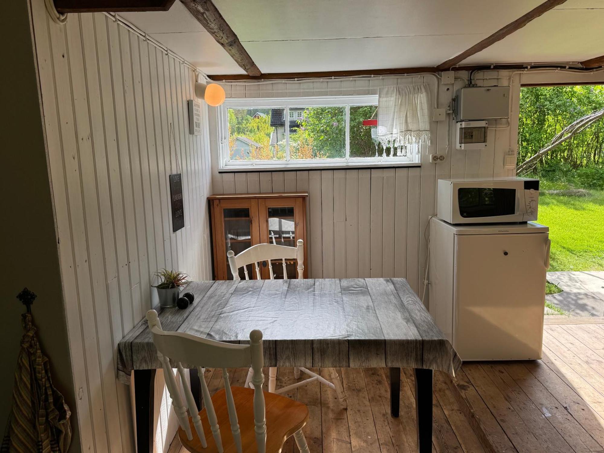 The Hideout Log Cabin- 2km To Klaraelvsbanan And Swimming Area * Munkfors