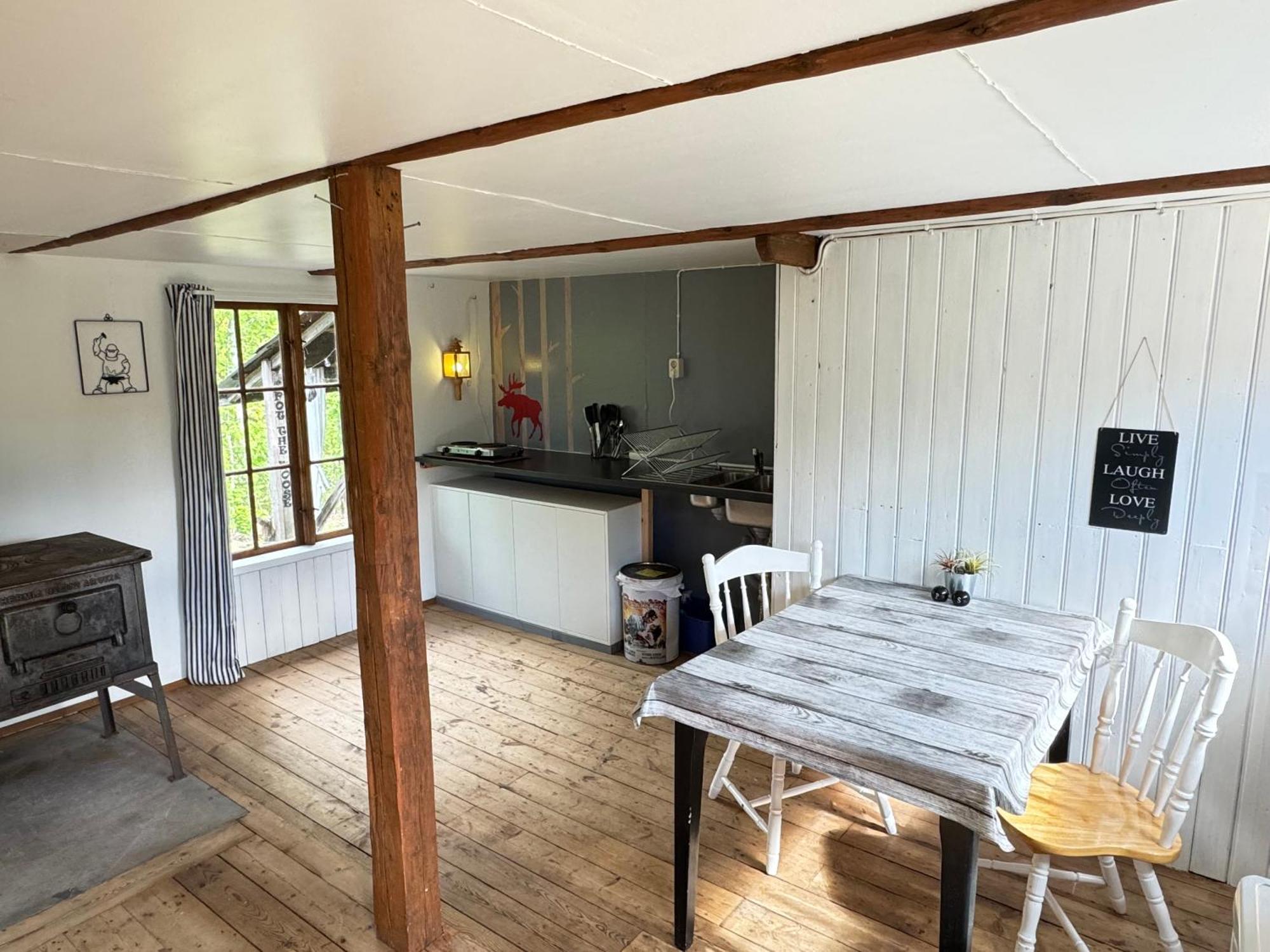 The Hideout Log Cabin- 2km To Klaraelvsbanan And Swimming Area *